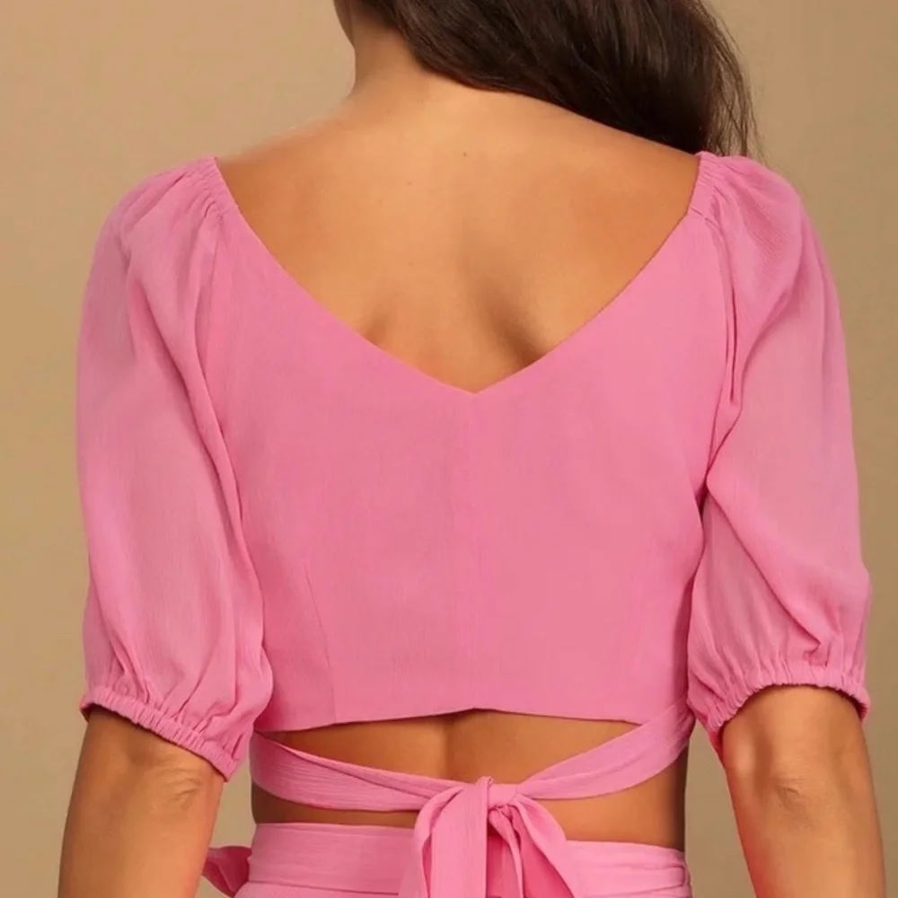 Lulu's Bright Pink Wrap Crop Top Size Large NWT - Picture 3 of 8